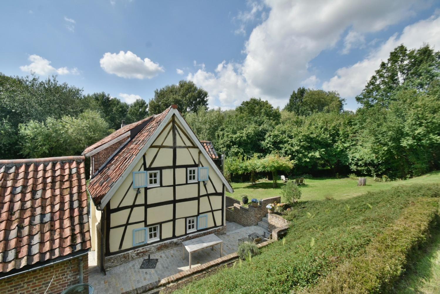 New! Unieke Vakantiewoning In Bosrijke Omgeving Tongern Exterior foto